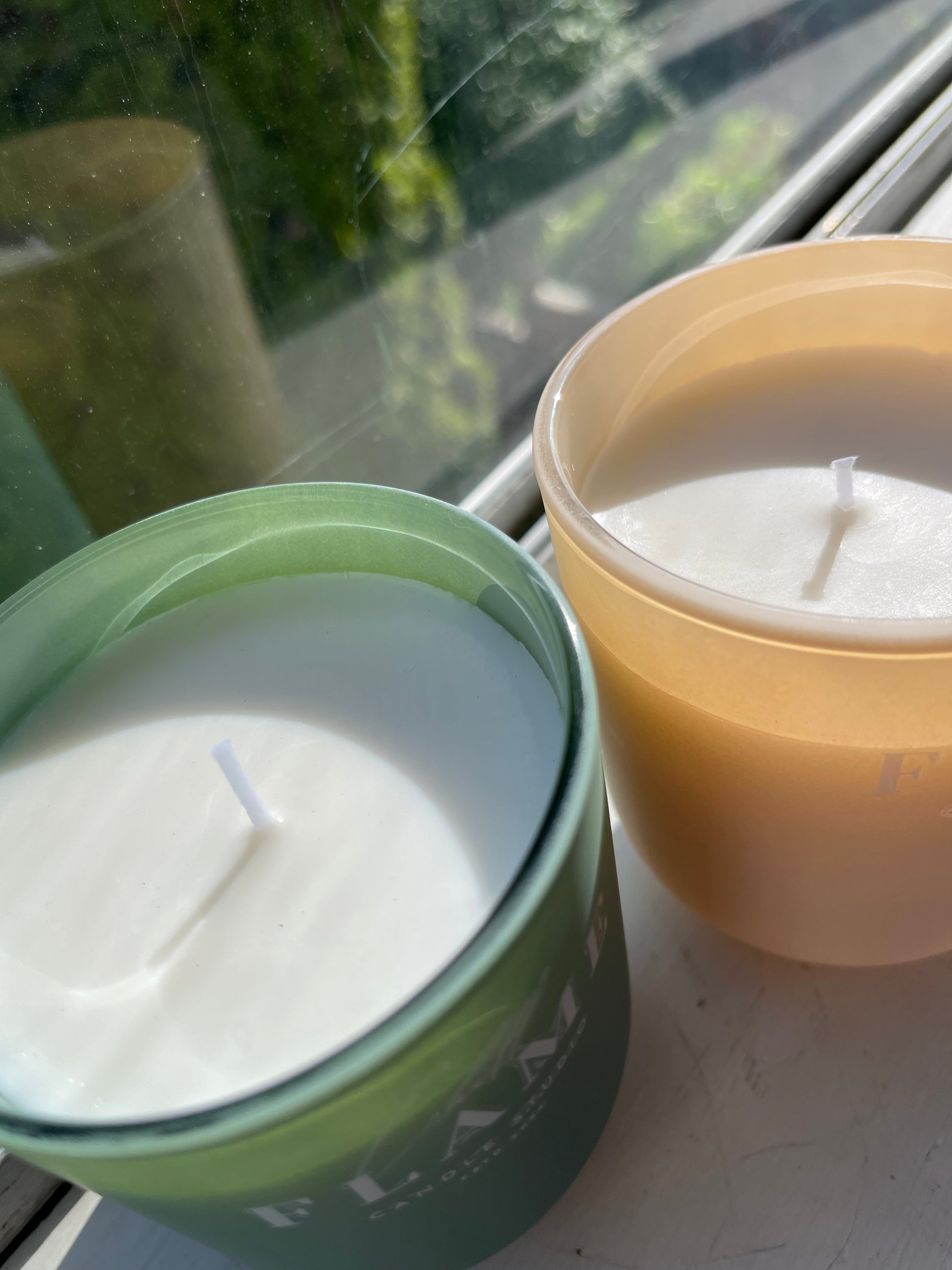 DREAMY ESSENCE | Nude - Chill Flame Candle Studio